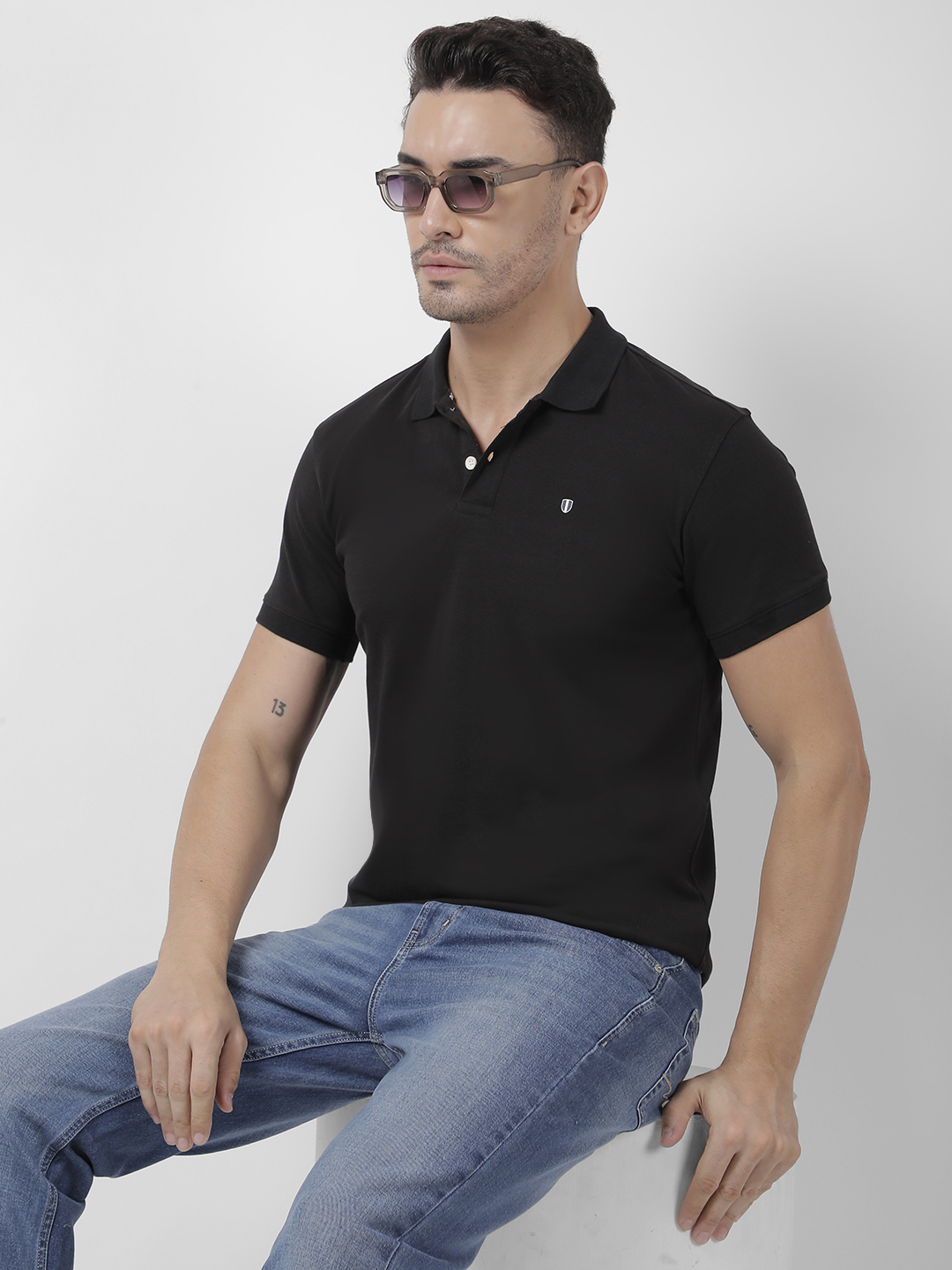 Numero Uno Men Embroidered Black T-Shirt